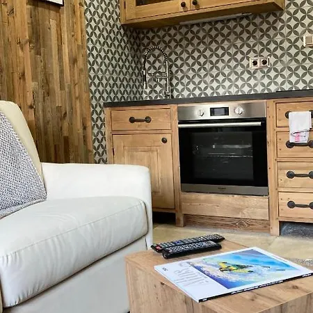 Mezzanine Centre Apartmán